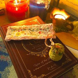 Girly Floral Bookmark w Lace & Mini Basket Charm🌸